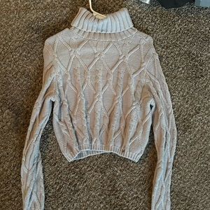 Turtle neck sweater